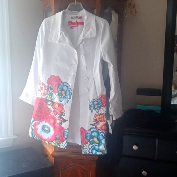 Desigual Jackets & Blazers - Beautiful White Coat with Flora Detailing